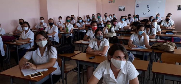 Reinicio del curso en la Universidad de Ciencias Médicas de Ciego de Ávila