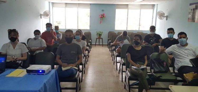 Realizan en la Facultad de Ciencias Médicas Morón, Ciego de Ávila, Cuba curso de capacitación al GCE Realizan en la Facultad de Ciencias Médicas Morón, Ciego de Ávila, Cuba curso de capacitación al GCE