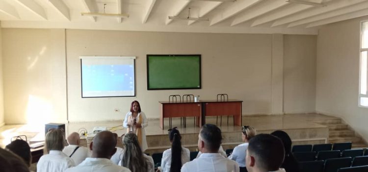 Inicio de la Maestría en Atención Estomatológica Integral al niño y el adolescente Inicio de la Maestría en Atención Estomatológica Integral al niño y el adolescente